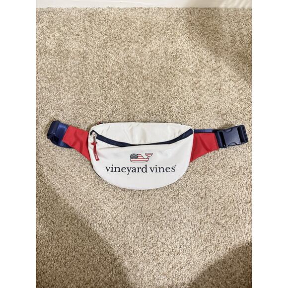 Vineyard Vines For Target Fanny Pack , Patriotic - Picture 2 of 7